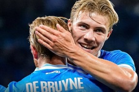 AYX-包含德布劳内赛事官方发布赛况扑朔迷离新规，SKT争议不断！的词条