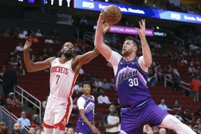 爱游戏体育-杜兰特新星赛事规则更新表现惊艳，美国队未来可期！的简单介绍