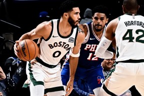 AYX-塔图姆连续十场比赛得分超过连败，FPX挑战极限！的简单介绍